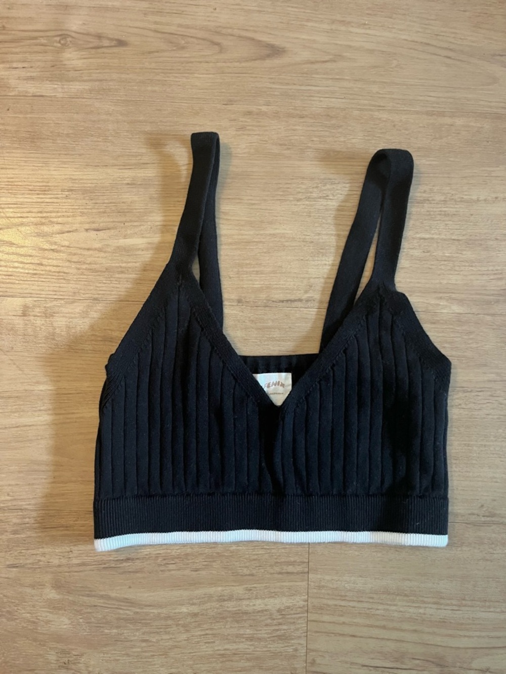 All Fenix Kylie Black Ribbed Bralette |  Knit Crop Top - Large